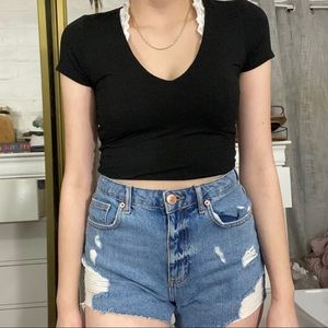 Black Fitted V Neck Cropped Top